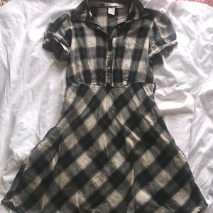 Black and white dress